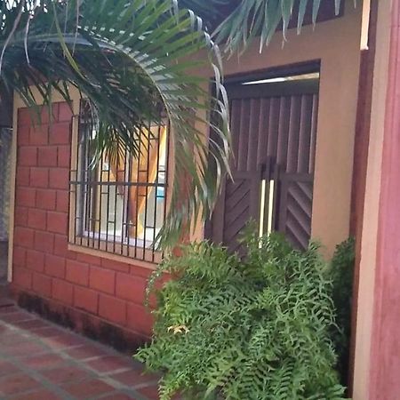 Habitacion Triple Con Cocina Y Bano Privado Necoclí Exterior photo