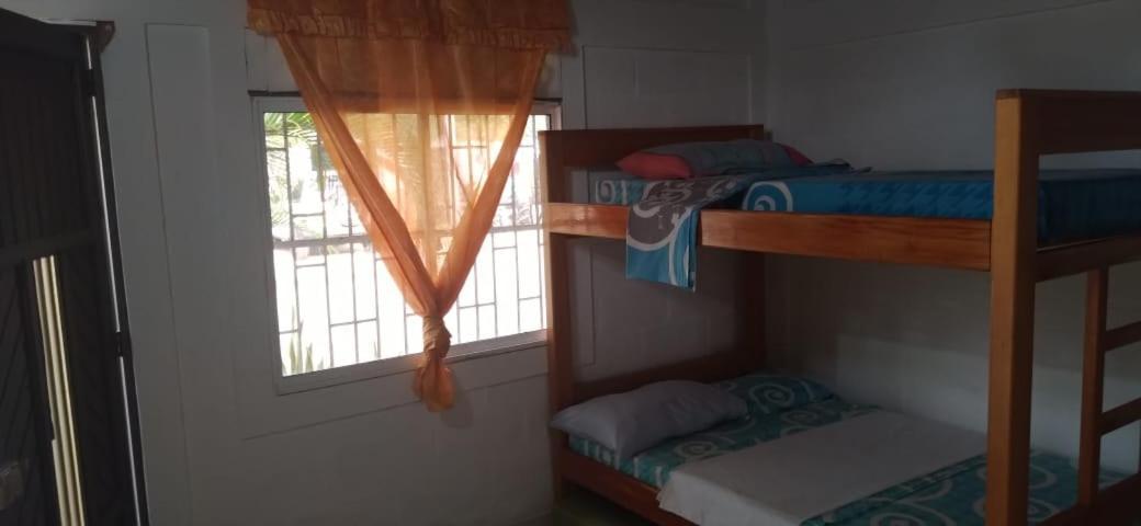 Habitacion Triple Con Cocina Y Bano Privado Necoclí Exterior photo